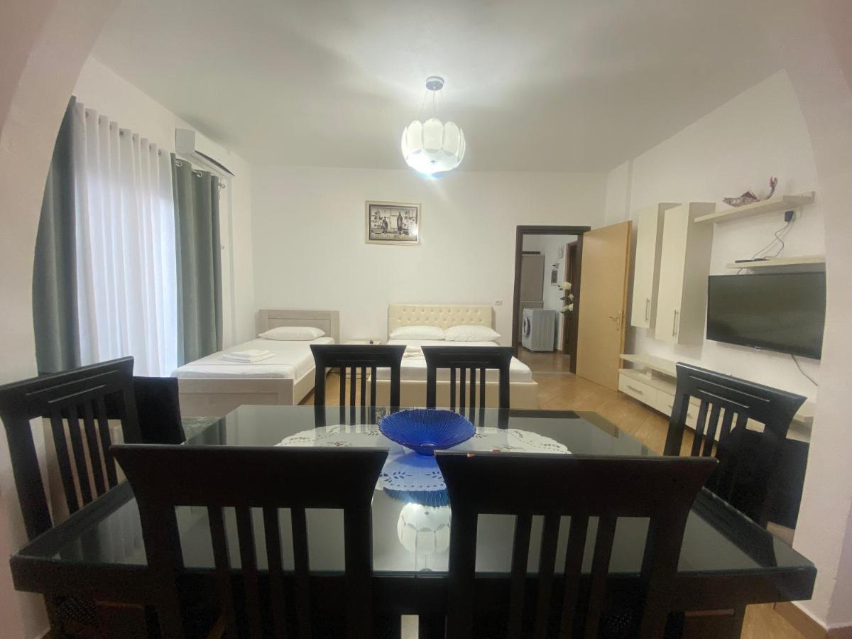 Holiday Home Shahini Ksamil Exterior foto